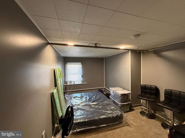 1715 -1717 W MARKET ST, Pottsville, PA 17901