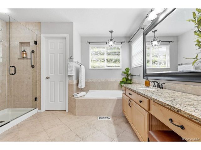5174 S Fraser St, Aurora, CO 80015