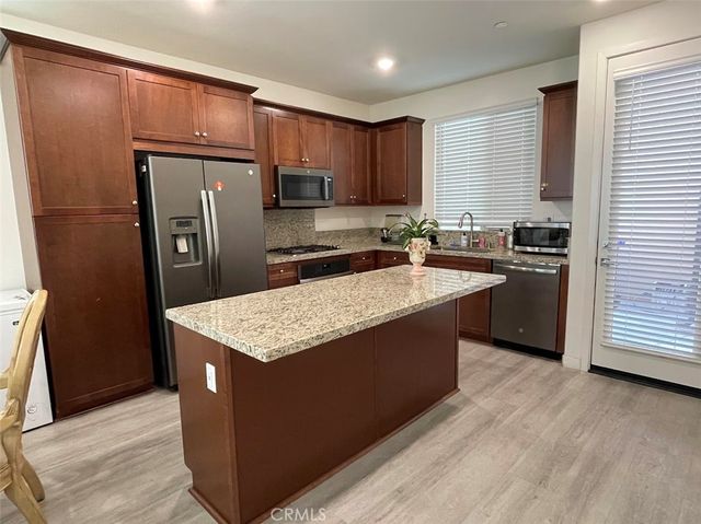 2263 Rose Garden Court, Upland, CA 91786