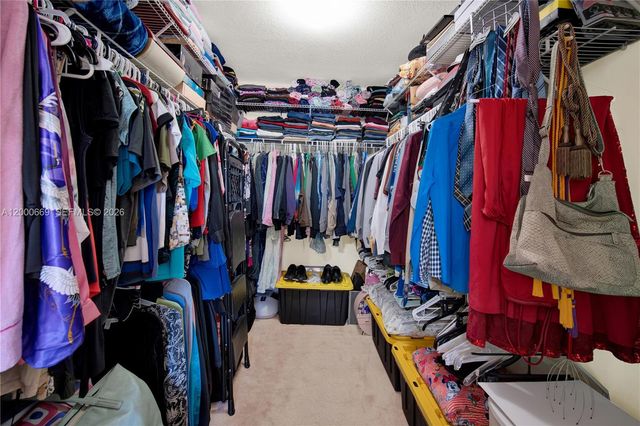 2064 NE 35th Ave, Homestead, FL 33033