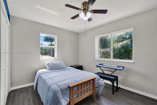 2064 NE 35th Ave, Homestead, FL 33033