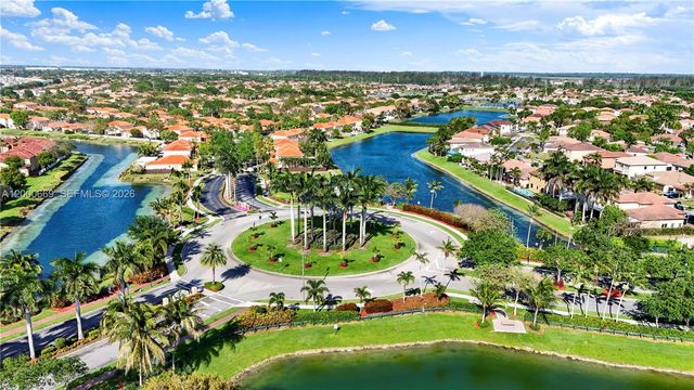 2064 NE 35th Ave, Homestead, FL 33033