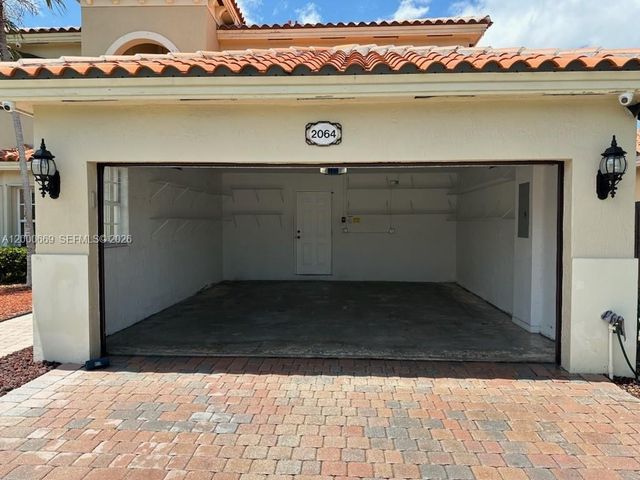 2064 NE 35th Ave, Homestead, FL 33033