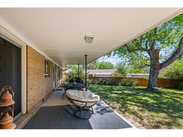 40 Skyline Dr, Wheat Ridge, CO 80215
