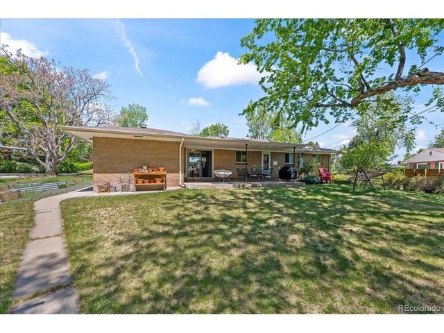 40 Skyline Dr, Wheat Ridge, CO 80215