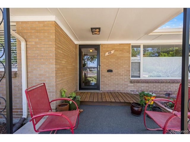 40 Skyline Dr, Wheat Ridge, CO 80215