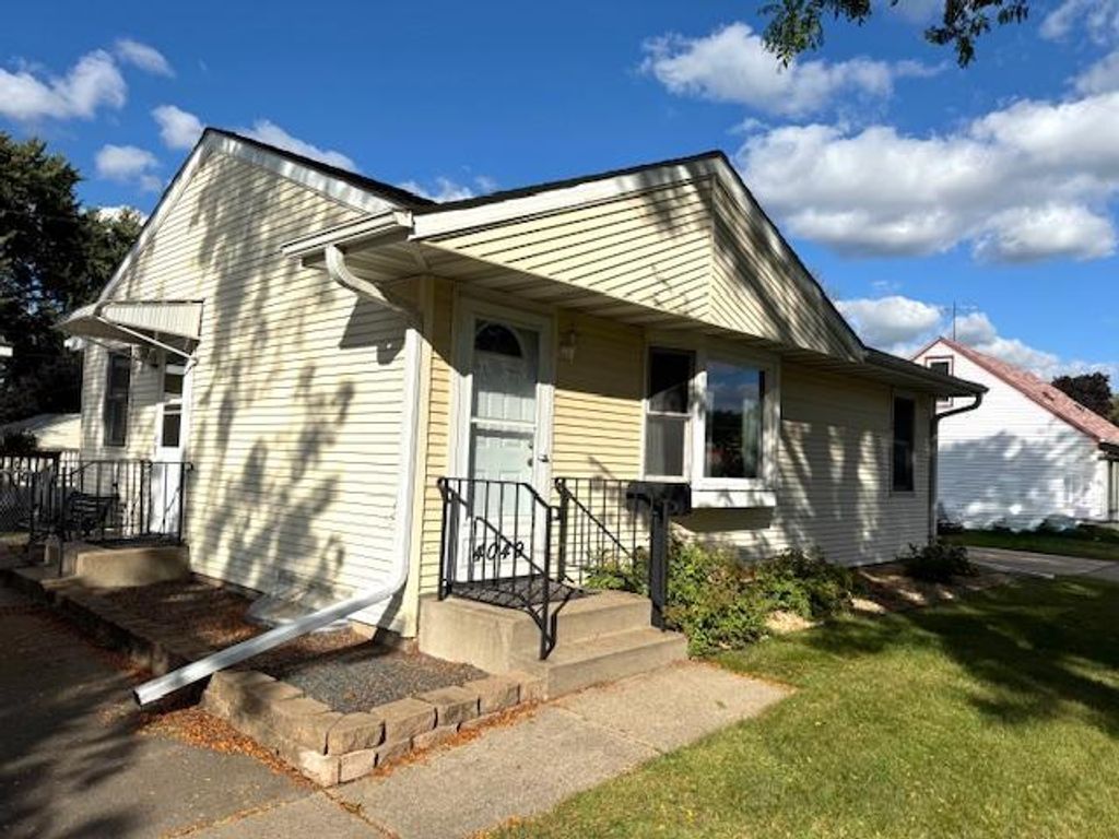 4049 75th Street E, Inver Grove Heights, MN 55076