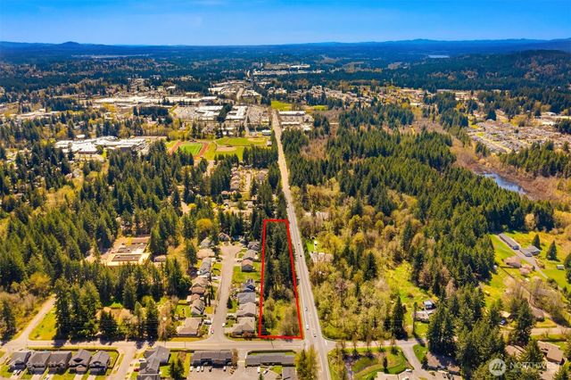 2737 14th Avenue NW, Olympia, WA 98502