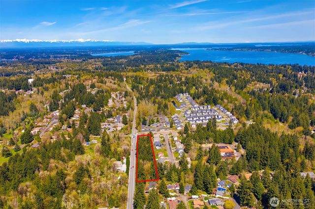 2737 14th Avenue NW, Olympia, WA 98502