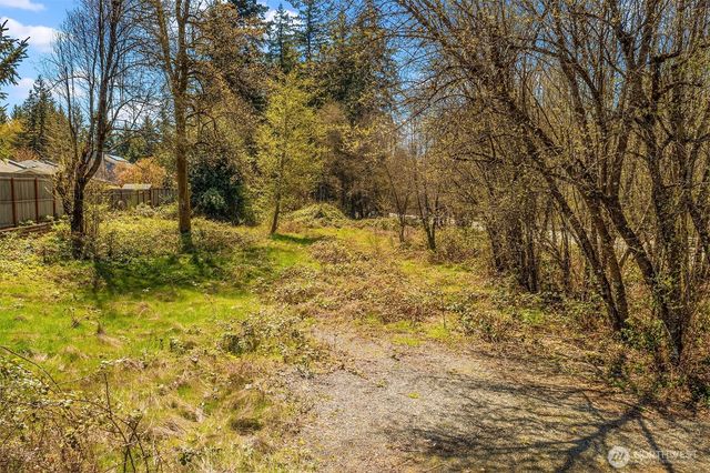 2737 14th Avenue NW, Olympia, WA 98502