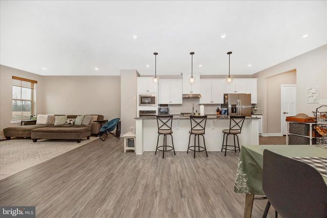 3462 SUNSET RIDGE DR, Frederick, MD 21704