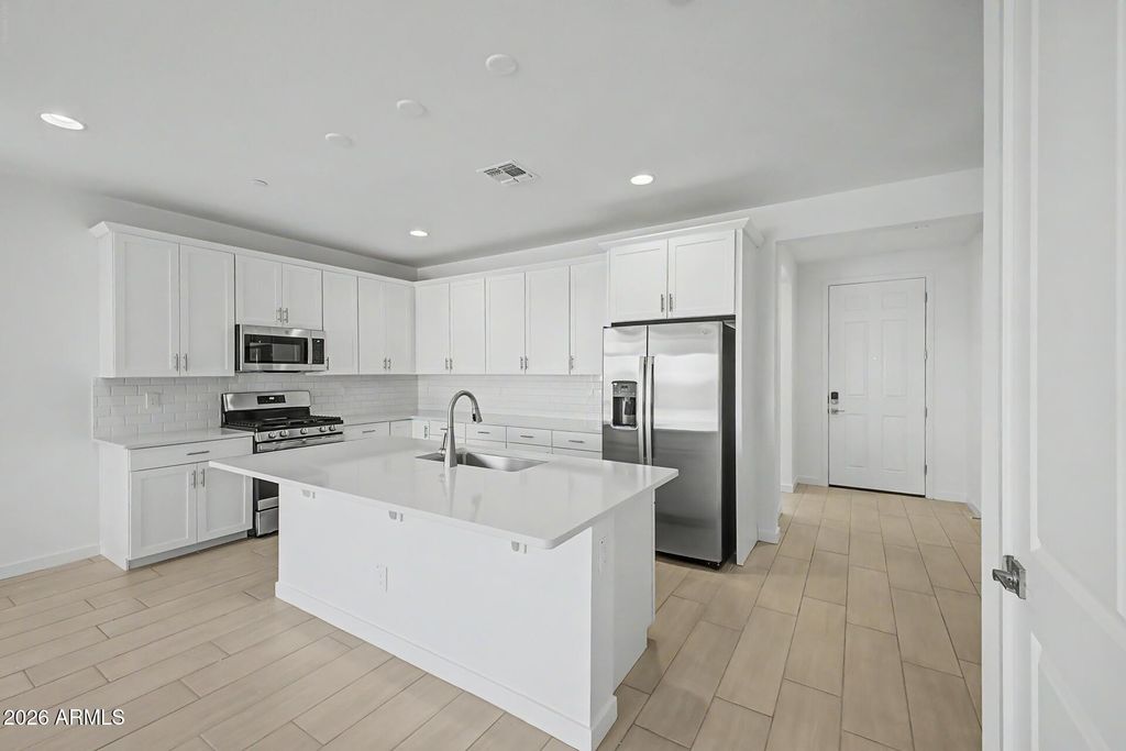 29491 N 135TH Lane, Peoria, AZ 85383 — photo 2