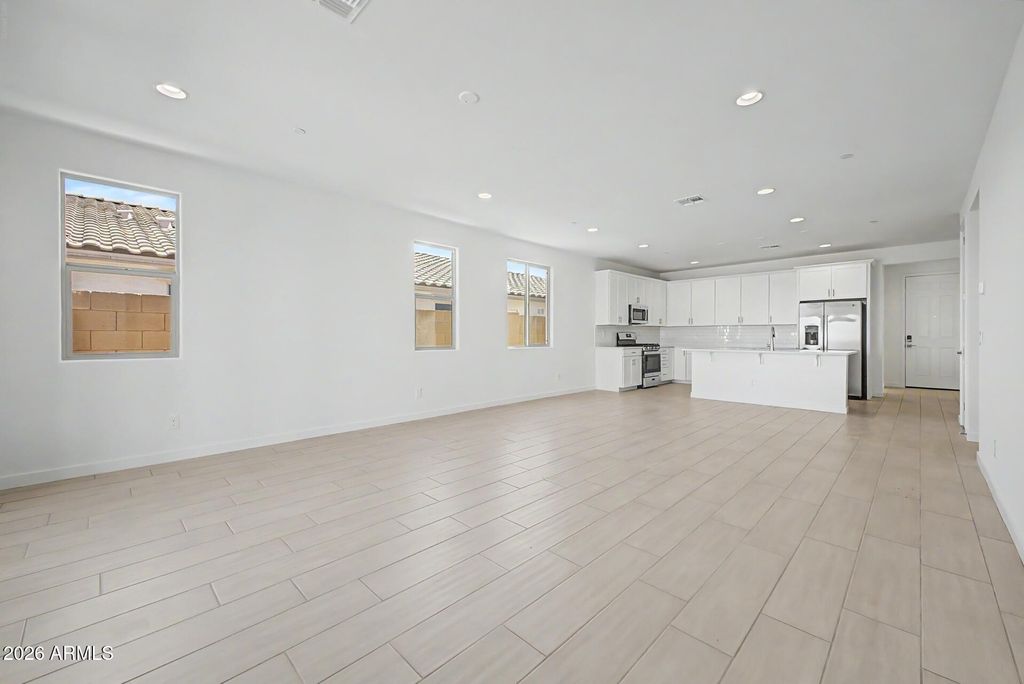 29491 N 135TH Lane, Peoria, AZ 85383 — photo 3