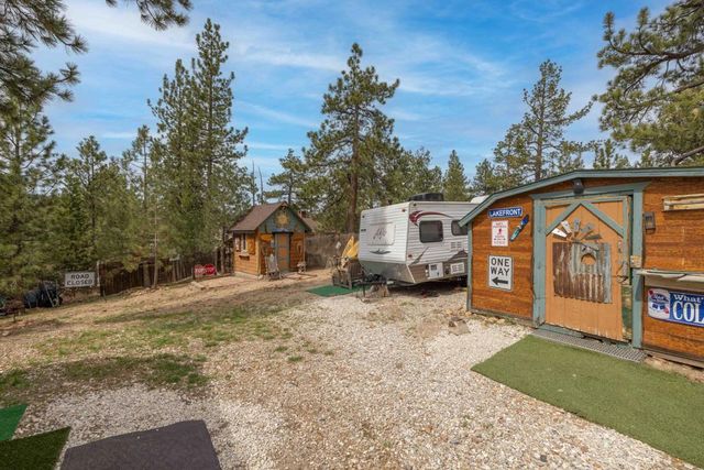 40057 Forest Road, Big Bear, CA 92315