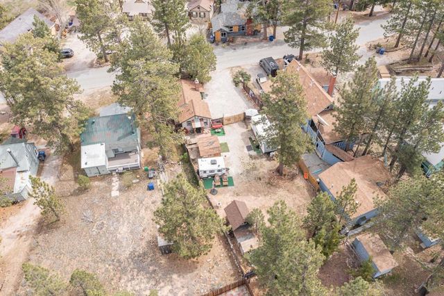 40057 Forest Road, Big Bear, CA 92315