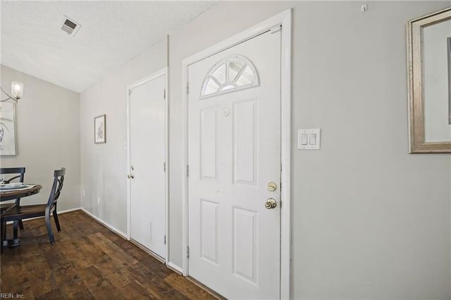4720 Rugby RD, Virginia Beach, VA 23464