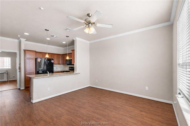 1198 Jones Butler Road 3005, College Station, TX 77840