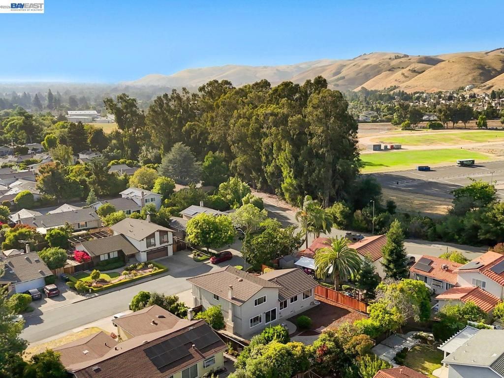 Image 43 of property listing at 644 Mission Creek Ct, Fremont, CA 94539