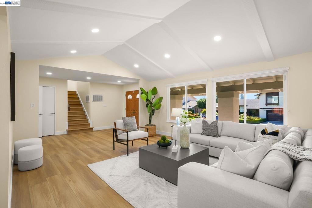 Image 8 of property listing at 644 Mission Creek Ct, Fremont, CA 94539