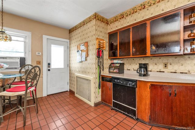 1639 Empire Street, Elmont, NY 11003