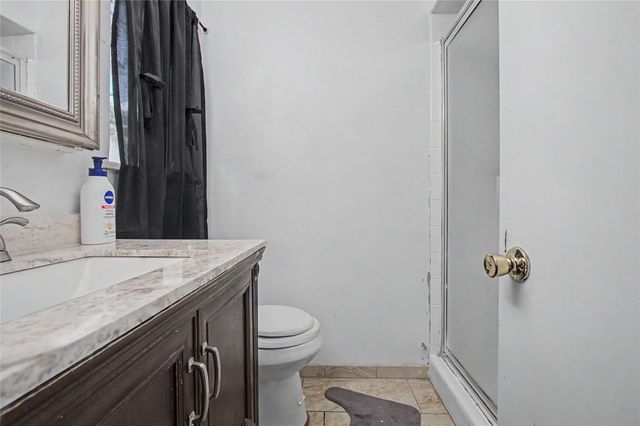 4511 Ponderosa Drive, Baytown, TX 77521