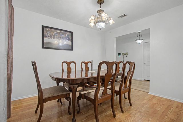 4511 Ponderosa Drive, Baytown, TX 77521