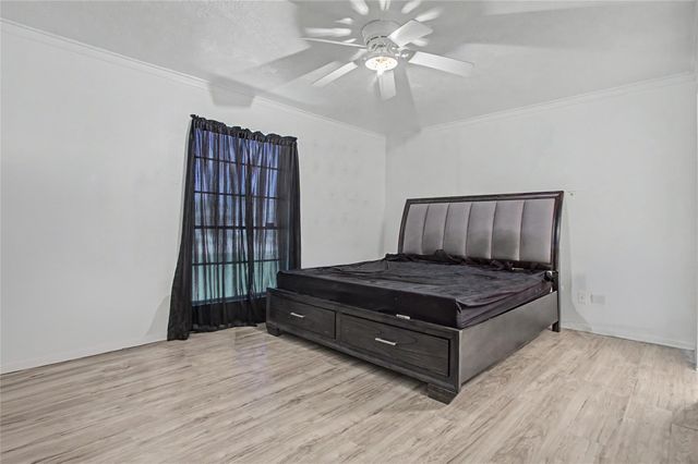 4511 Ponderosa Drive, Baytown, TX 77521