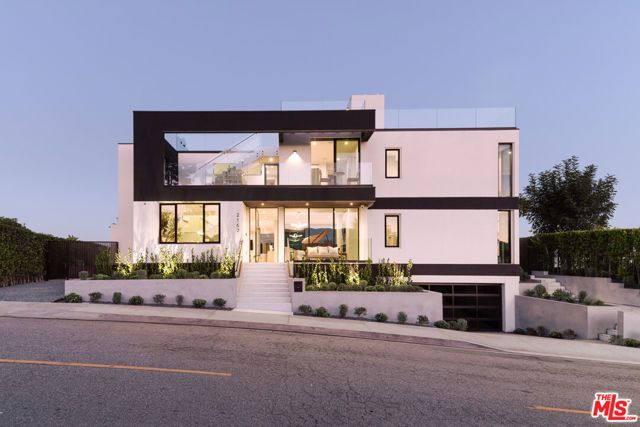2162 Westridge Road, Los Angeles, CA 90049