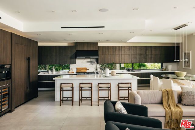 2162 Westridge Road, Los Angeles, CA 90049