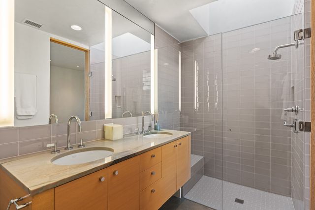 26 Bishops Dome Road, Santa Fe, NM 87506