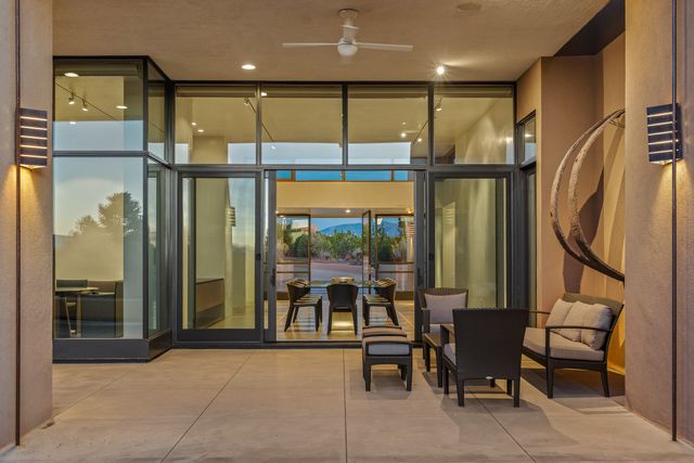 26 Bishops Dome Road, Santa Fe, NM 87506