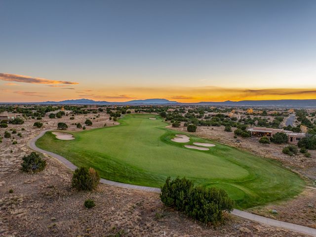 26 Bishops Dome Road, Santa Fe, NM 87506