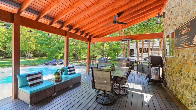 102 Greenhurst Court, Auburn, IN 46706