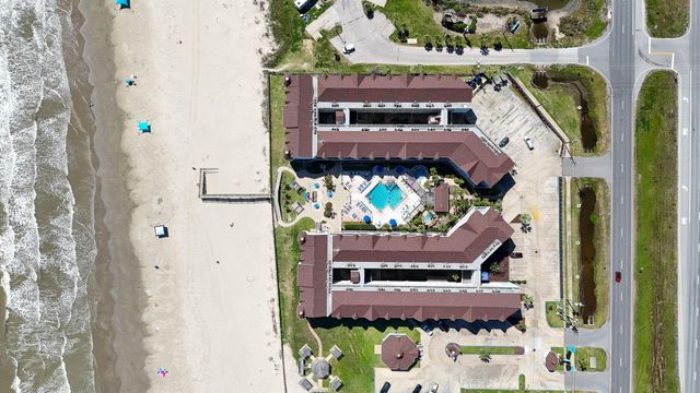 10811 San Luis Pass Road 2217, Galveston, TX 77554