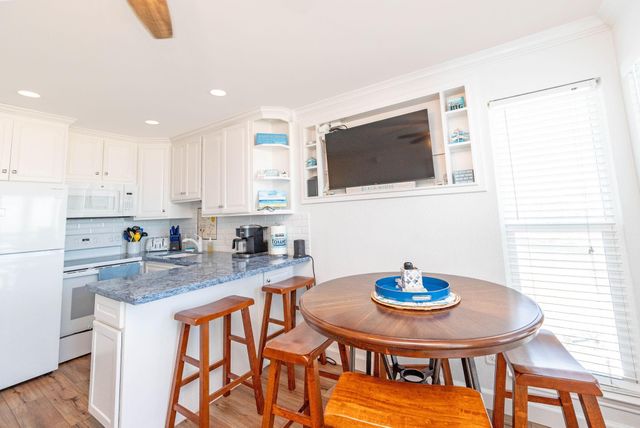 10811 San Luis Pass Road 2217, Galveston, TX 77554