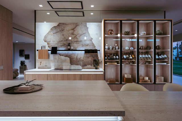 205 Desert Lakes Drive, Palm Springs, CA 92264