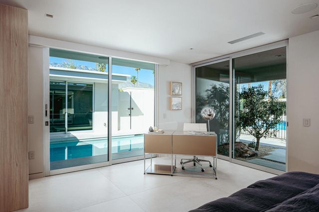 205 Desert Lakes Drive, Palm Springs, CA 92264