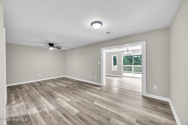 503 Rollingwood Drive, Dudley, NC 28333