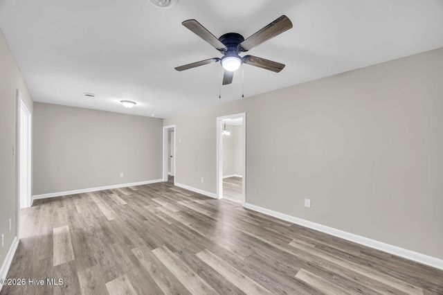 503 Rollingwood Drive, Dudley, NC 28333