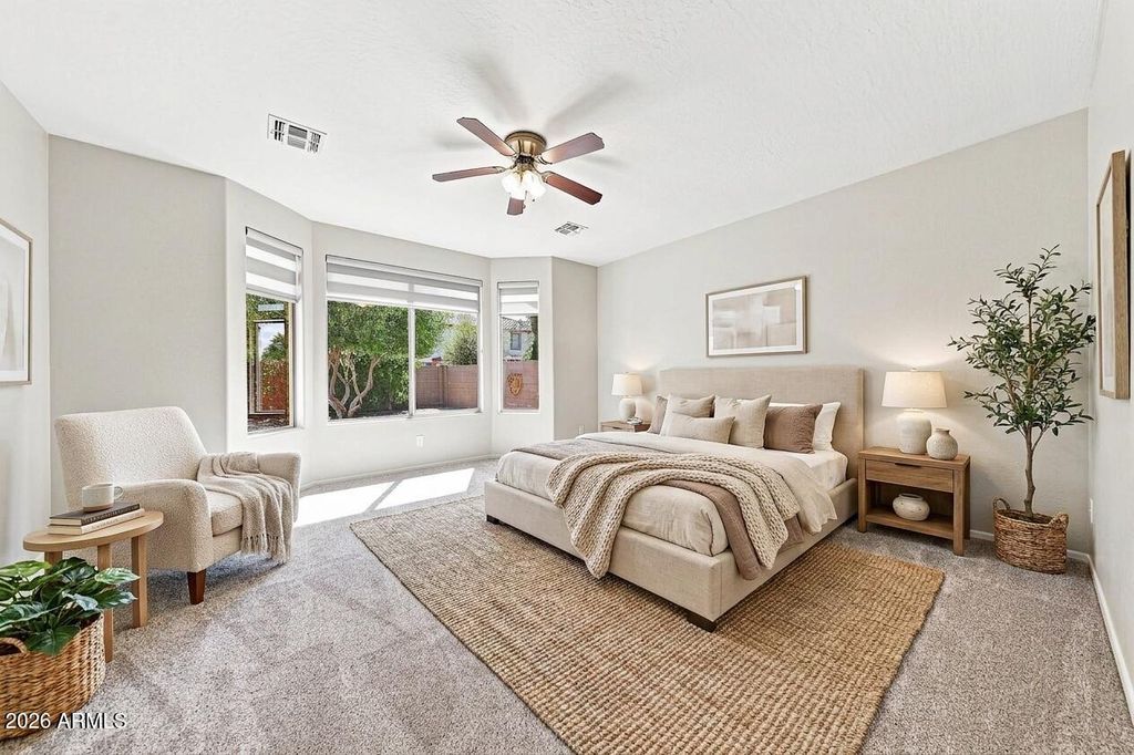 18019 W WESTPARK Boulevard, Surprise, AZ 85388 — exterior