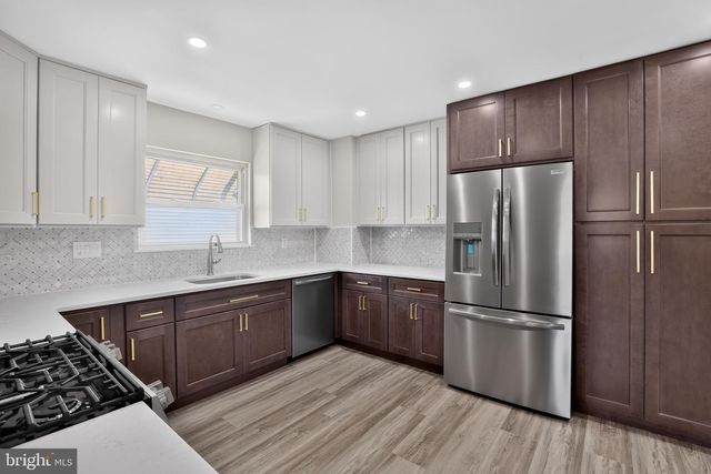9312 EDMUND ST, Philadelphia, PA 19114