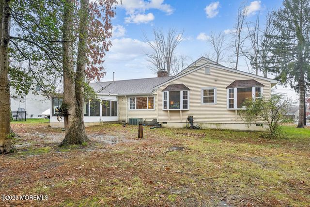 504 New Road, Southampton, NJ 08088