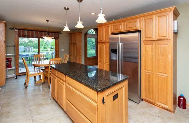2718 Emma Avenue, Des Moines, IA 50321