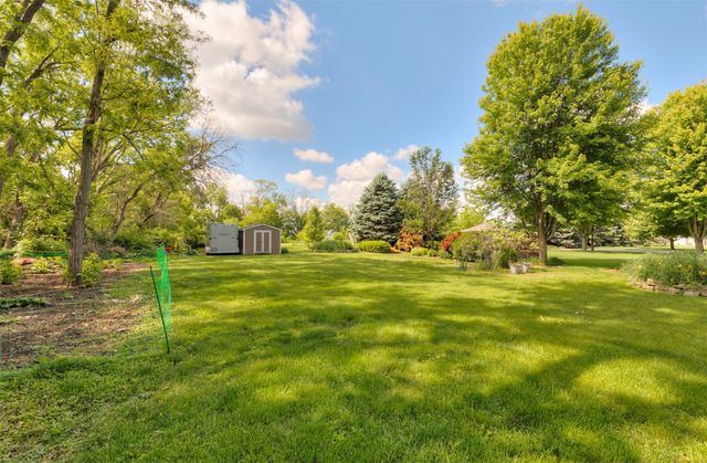 2718 Emma Avenue, Des Moines, IA 50321