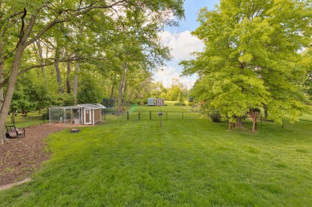 2718 Emma Avenue, Des Moines, IA 50321
