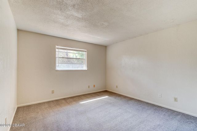 712 Lucerne Circle, Ormond Beach, FL 32174