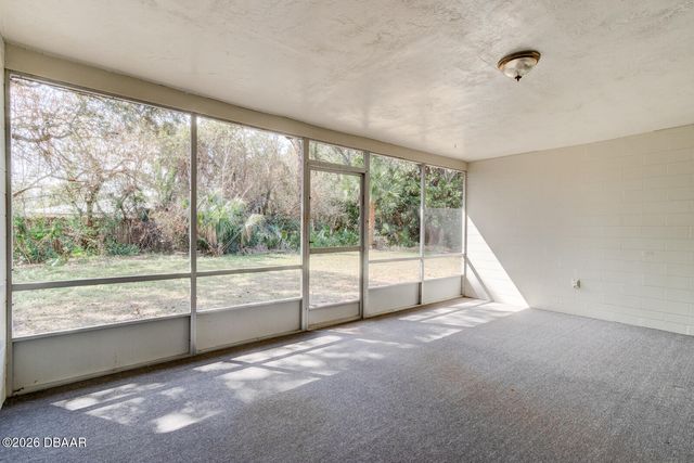 712 Lucerne Circle, Ormond Beach, FL 32174