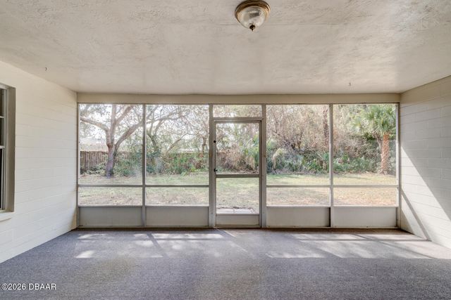 712 Lucerne Circle, Ormond Beach, FL 32174