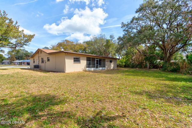 712 Lucerne Circle, Ormond Beach, FL 32174