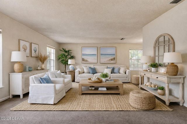 712 Lucerne Circle, Ormond Beach, FL 32174